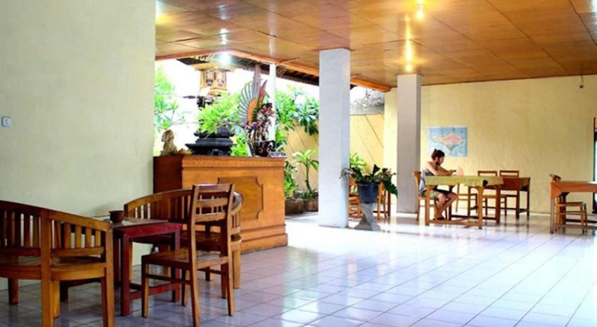 Beneyasa Beach Inn 2 Kuta Lombok Dış mekan fotoğraf